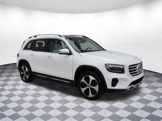 used 2025 Mercedes-Benz GLB 250 car, priced at $50,791