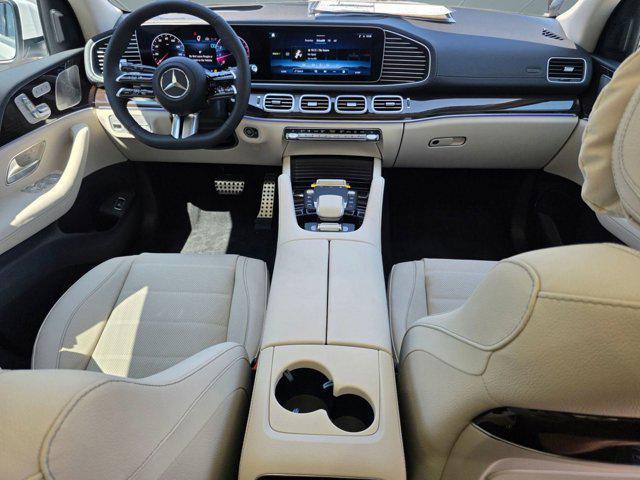 new 2026 Mercedes-Benz GLS 450 car