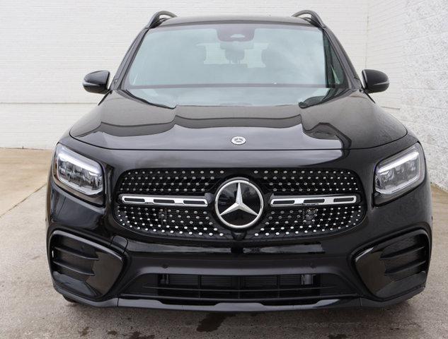 new 2024 Mercedes-Benz GLB 250 car, priced at $52,625