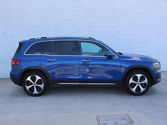 new 2025 Mercedes-Benz GLB 250 car, priced at $51,930
