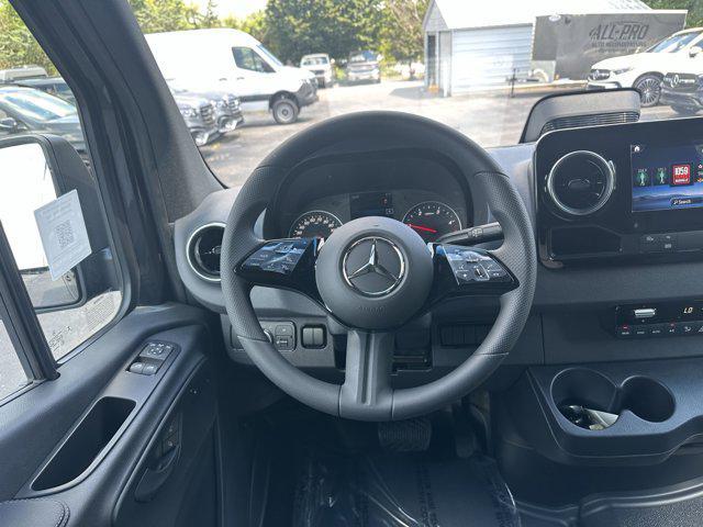 new 2025 Mercedes-Benz Sprinter 2500 car, priced at $75,331