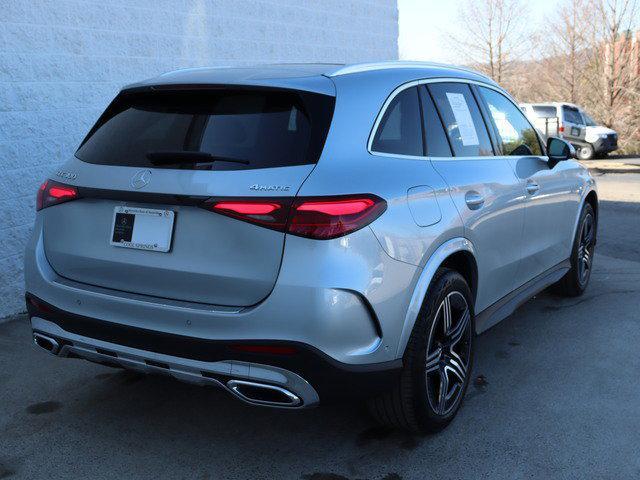 new 2024 Mercedes-Benz GLC 300 car, priced at $60,660