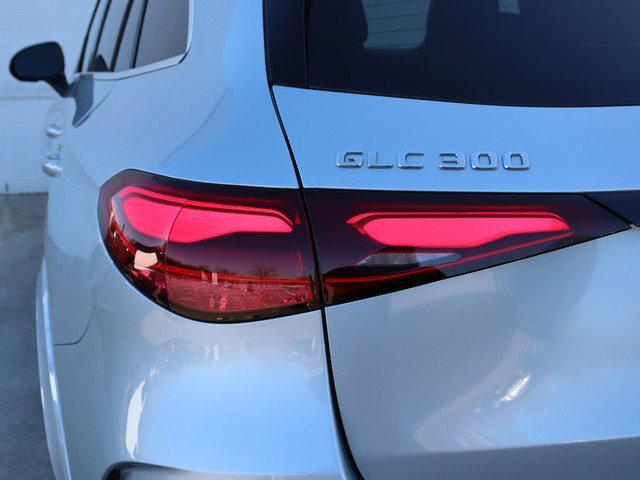 new 2024 Mercedes-Benz GLC 300 car, priced at $60,660