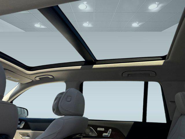 new 2026 Mercedes-Benz GLS 450 car