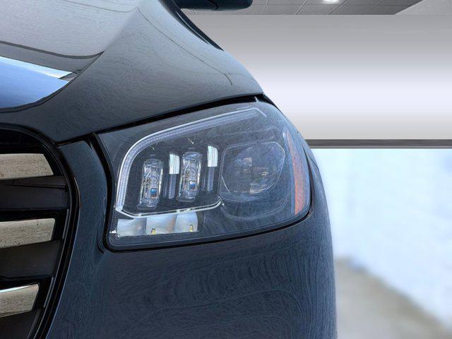 new 2026 Mercedes-Benz GLS 450 car