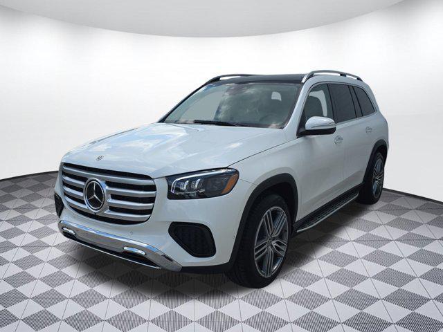 new 2025 Mercedes-Benz GLS 450 car, priced at $91,800