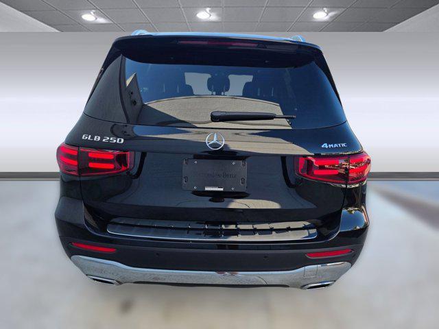 new 2026 Mercedes-Benz GLB 250 car, priced at $54,940