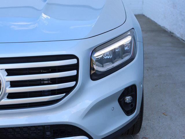 new 2025 Mercedes-Benz GLB 250 car, priced at $51,760