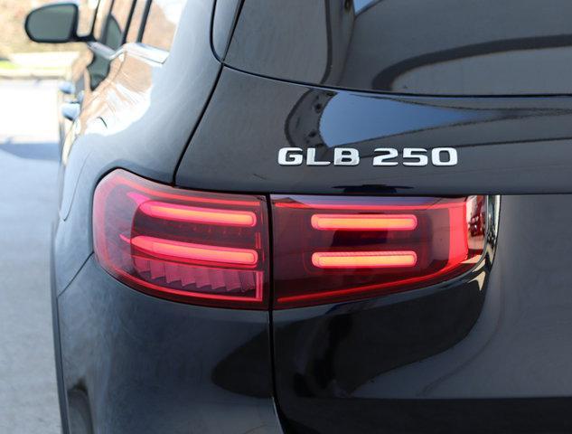 new 2024 Mercedes-Benz GLB 250 car, priced at $51,215