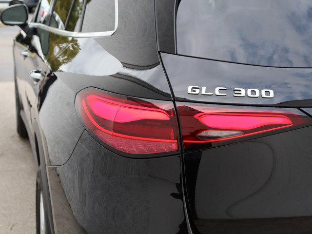 new 2025 Mercedes-Benz GLC 300 car, priced at $54,305