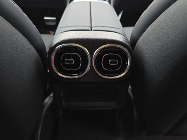 new 2025 Mercedes-Benz GLC 300 car, priced at $71,045
