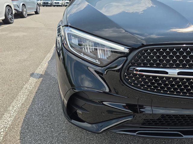 new 2025 Mercedes-Benz GLC 300 car, priced at $71,045