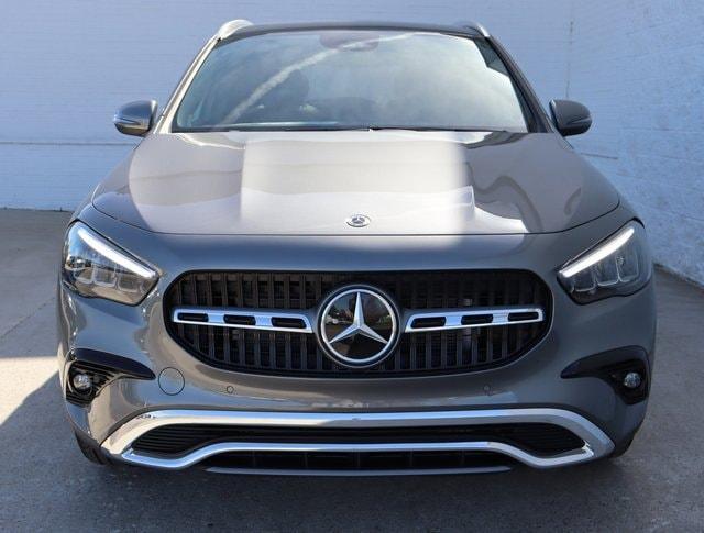 new 2024 Mercedes-Benz GLA 250 car, priced at $47,905