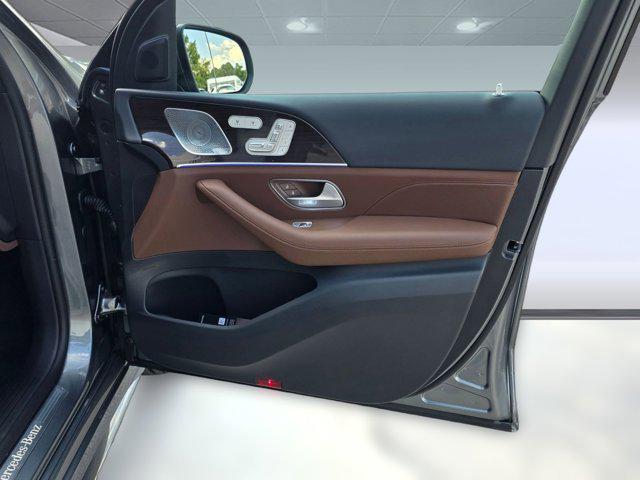 new 2026 Mercedes-Benz GLS 450 car, priced at $104,825