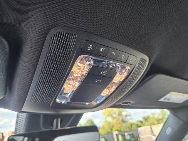 used 2021 Mercedes-Benz GLB 250 car, priced at $30,888