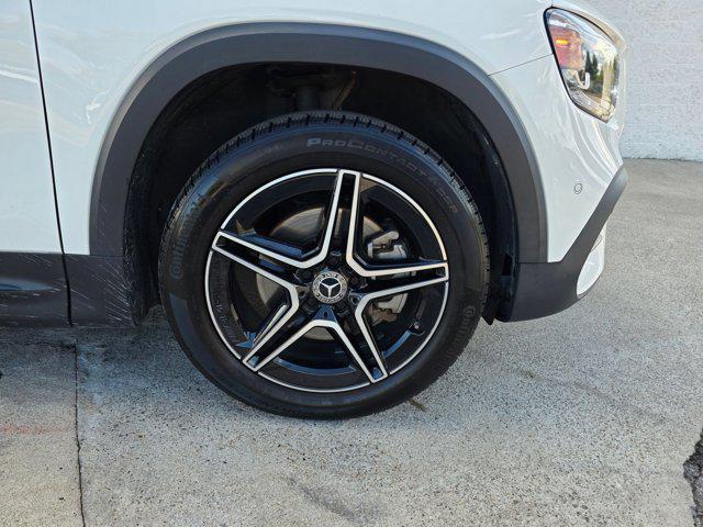 used 2021 Mercedes-Benz GLB 250 car, priced at $30,888
