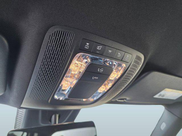 used 2021 Mercedes-Benz GLB 250 car, priced at $25,406