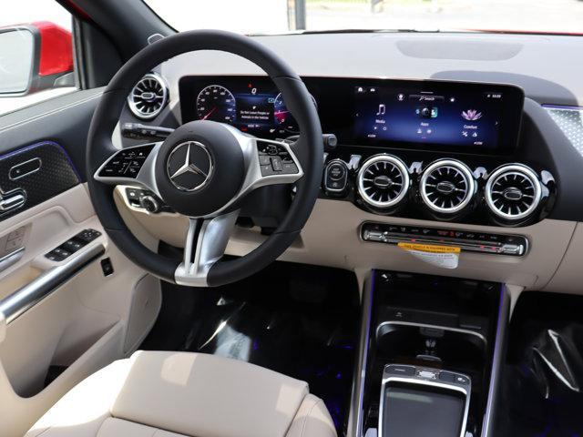 new 2024 Mercedes-Benz GLA 250 car, priced at $49,560