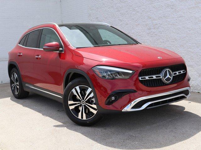 new 2024 Mercedes-Benz GLA 250 car, priced at $49,560
