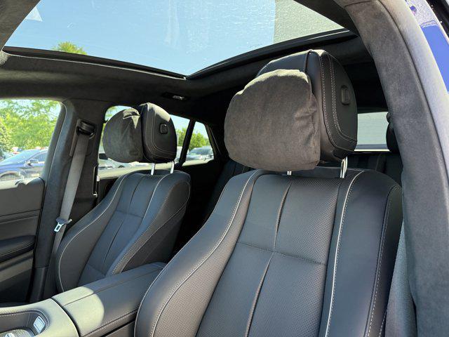 new 2025 Mercedes-Benz GLE 450 car, priced at $106,005