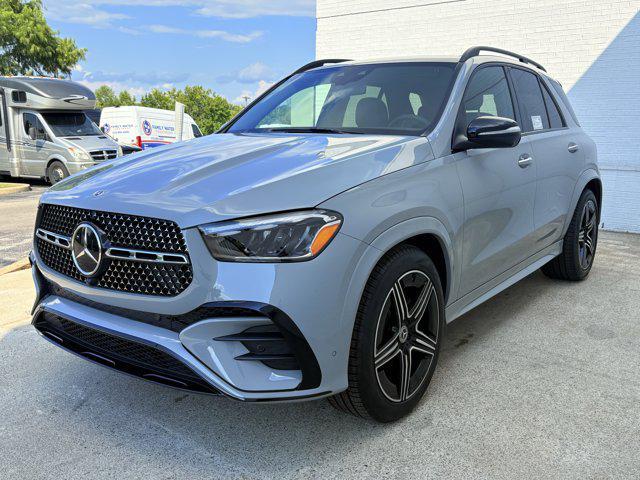 new 2025 Mercedes-Benz GLE 450 car, priced at $85,630