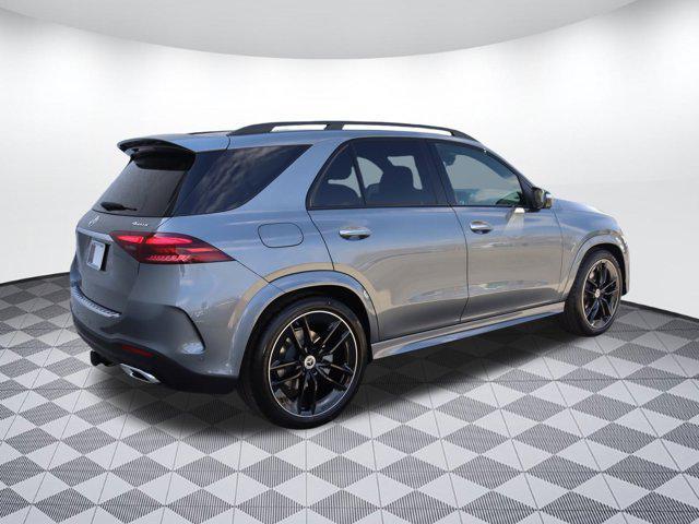 new 2025 Mercedes-Benz GLE 450 car, priced at $92,185