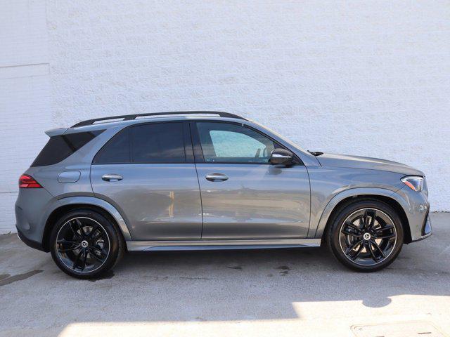 new 2025 Mercedes-Benz GLE 450 car, priced at $92,185