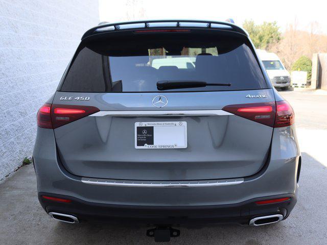 new 2025 Mercedes-Benz GLE 450 car, priced at $92,185