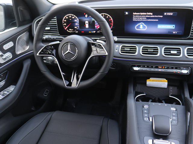 new 2025 Mercedes-Benz GLE 450 car, priced at $92,185