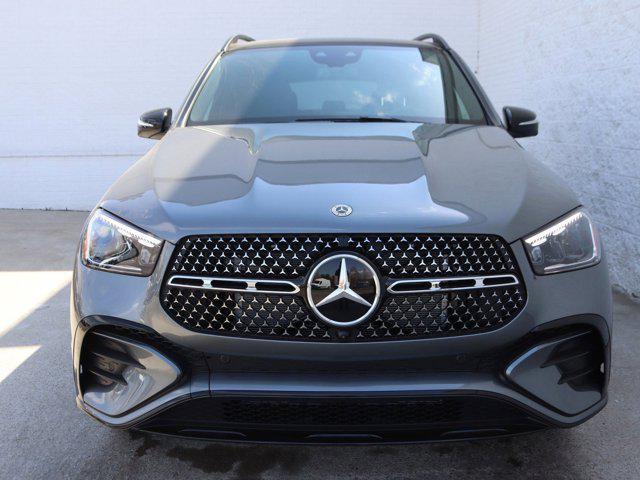 new 2025 Mercedes-Benz GLE 450 car, priced at $92,185