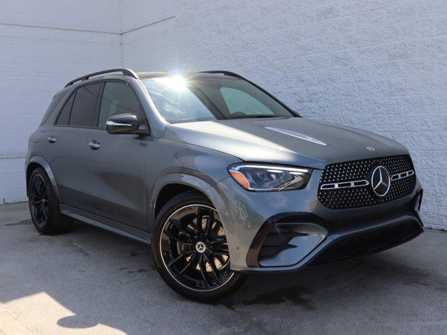 new 2025 Mercedes-Benz GLE 450 car, priced at $92,185
