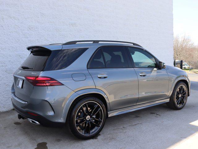 new 2025 Mercedes-Benz GLE 450 car, priced at $92,185