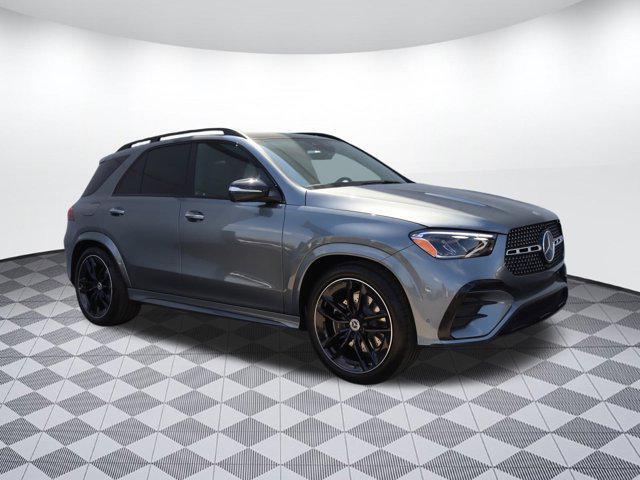 new 2025 Mercedes-Benz GLE 450 car, priced at $92,185