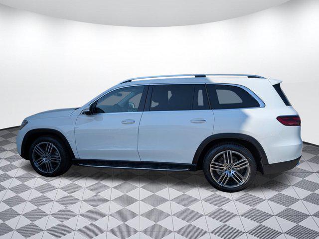 new 2025 Mercedes-Benz GLS 450 car, priced at $91,800