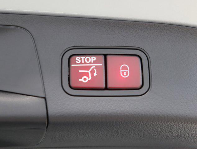 used 2025 Mercedes-Benz GLA 250 car, priced at $46,102