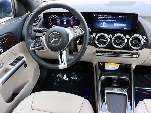 new 2025 Mercedes-Benz GLA 250 car, priced at $49,495