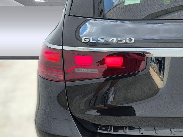 new 2026 Mercedes-Benz GLS 450 car, priced at $106,225