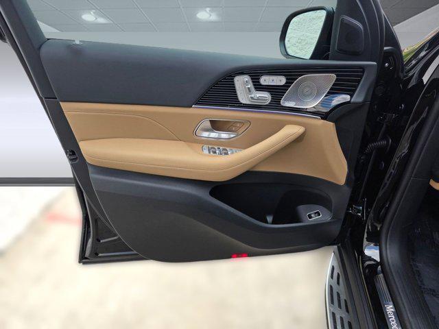 new 2026 Mercedes-Benz GLS 450 car, priced at $106,225