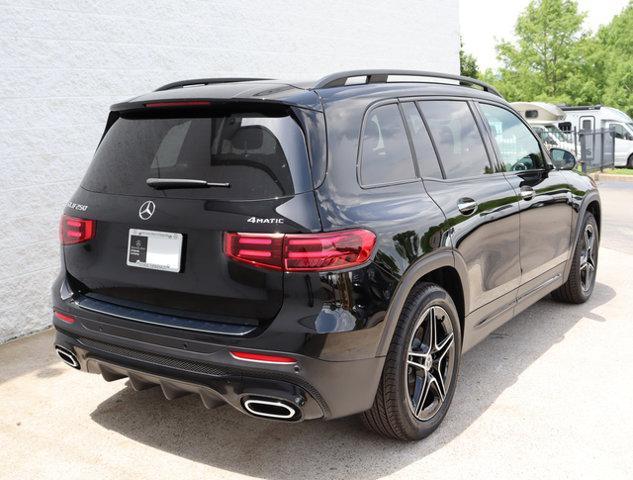 new 2024 Mercedes-Benz GLB 250 car, priced at $54,620