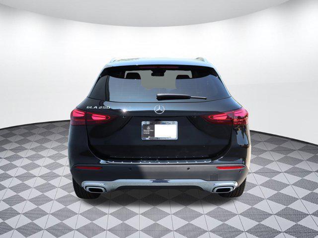 new 2025 Mercedes-Benz GLA 250 car, priced at $46,425