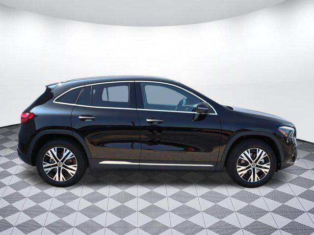 new 2025 Mercedes-Benz GLA 250 car, priced at $46,425