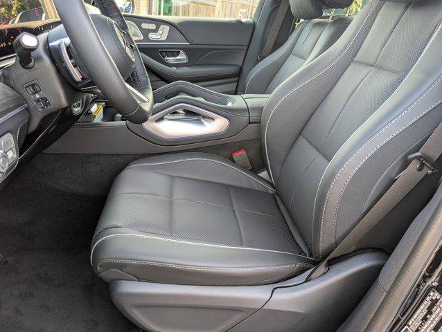 new 2025 Mercedes-Benz GLS 450 car, priced at $114,695