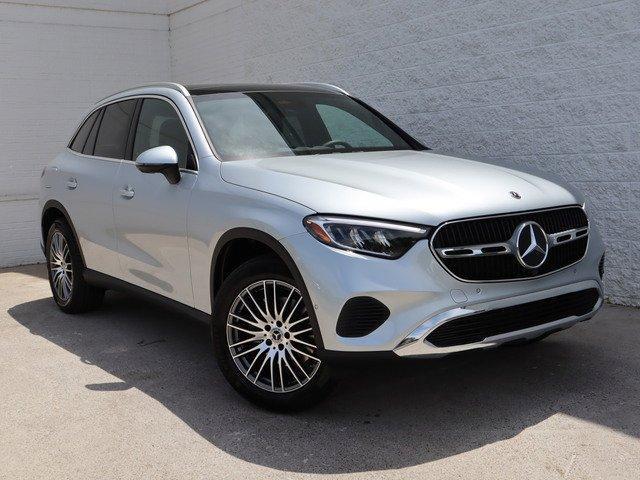 new 2024 Mercedes-Benz GLC 300 car, priced at $57,110