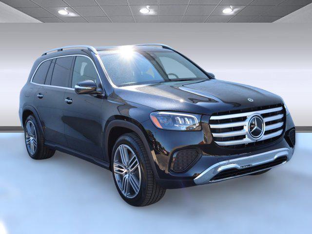new 2025 Mercedes-Benz GLS 450 car, priced at $91,945