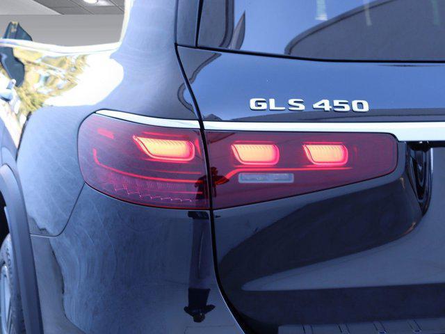 new 2025 Mercedes-Benz GLS 450 car, priced at $91,945