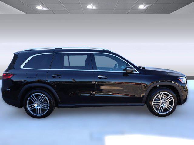 new 2025 Mercedes-Benz GLS 450 car, priced at $91,945
