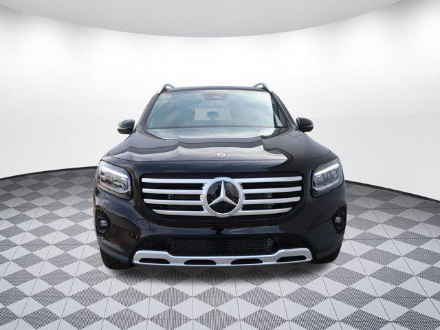 new 2024 Mercedes-Benz GLB 250 car, priced at $45,995