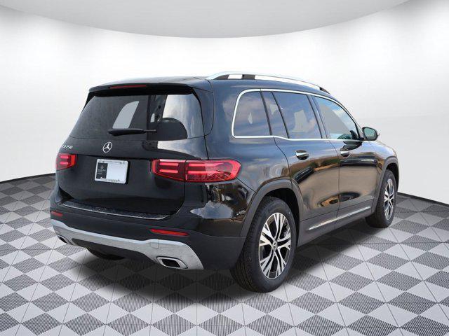 new 2024 Mercedes-Benz GLB 250 car, priced at $45,995