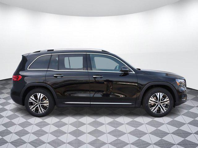 new 2024 Mercedes-Benz GLB 250 car, priced at $45,995