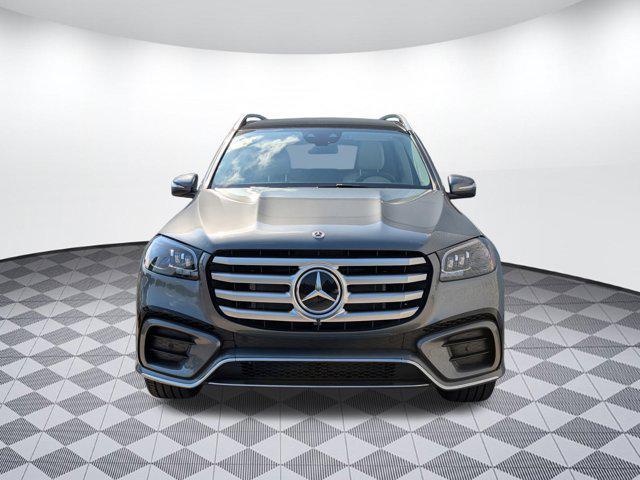 new 2025 Mercedes-Benz GLS 450 car, priced at $95,685